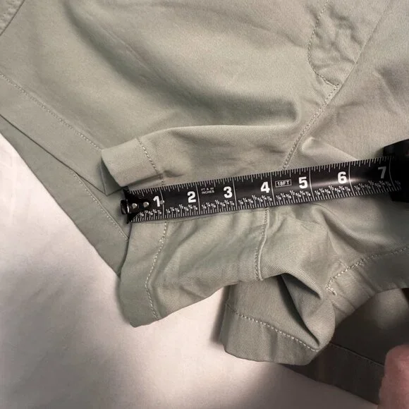 J.Crew 4" Stretch Chino Shorts - Size 14 - MF0245 - Picture 5 of 8